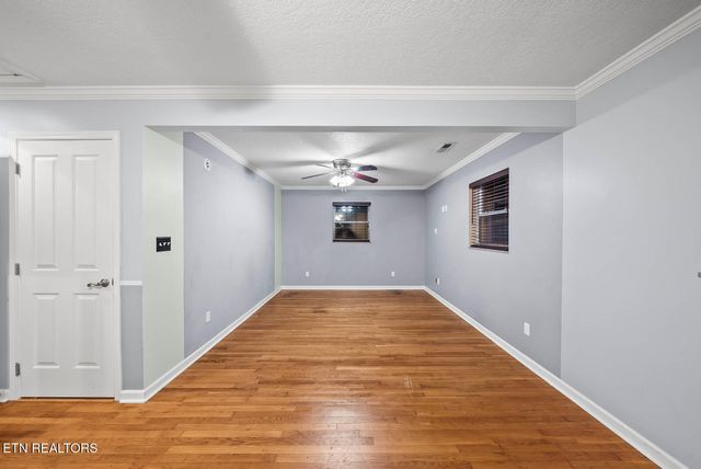 111 Old Evacuation Lane, Oliver Springs, TN 37840