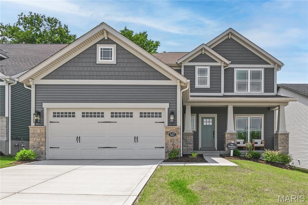 527 Ryehill Drive, St Peters, MO 63376