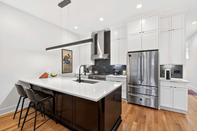 1826 5th Ave, N, Nashville, TN 37208