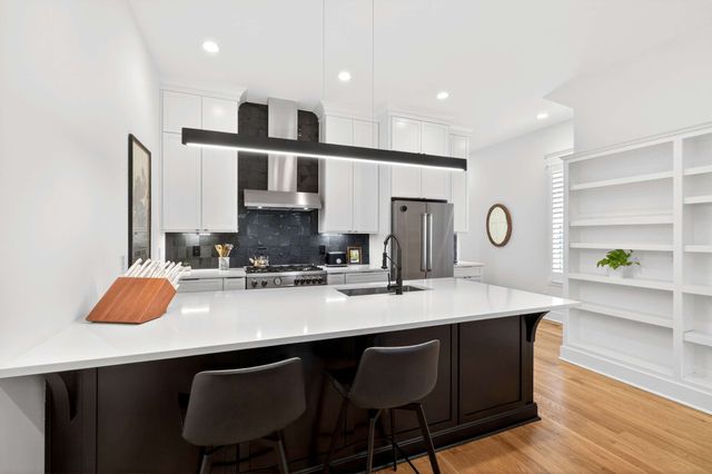 1826 5th Ave, N, Nashville, TN 37208