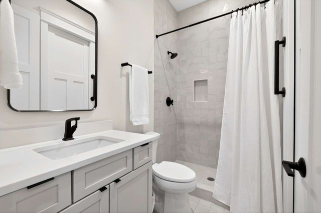 1826 5th Ave, N, Nashville, TN 37208