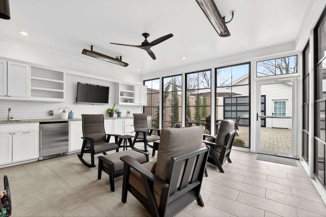 1826 5th Ave, N, Nashville, TN 37208