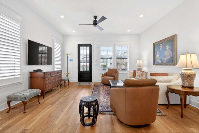 1826 5th Ave, N, Nashville, TN 37208