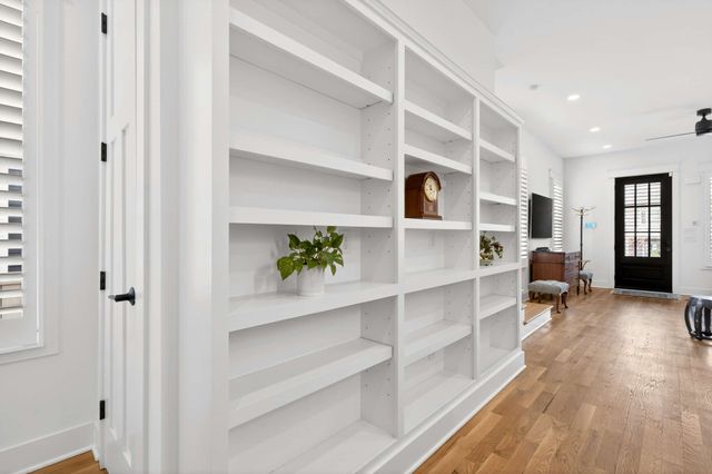 1826 5th Ave, N, Nashville, TN 37208