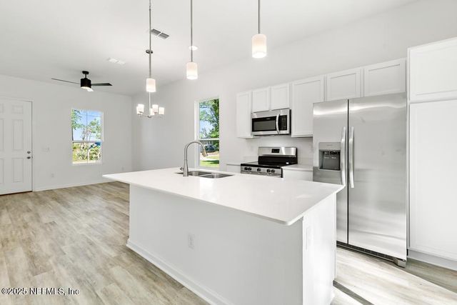 171 COUGAR Road, Jacksonville, FL 32220