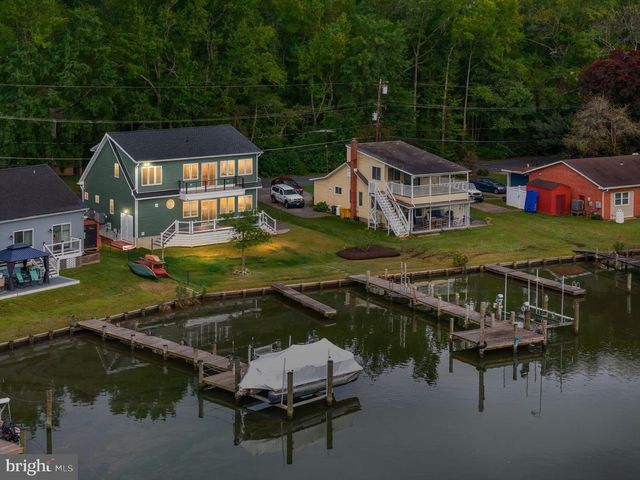4936 LERCH DR, Shady Side, MD 20764