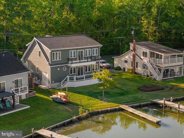 4936 LERCH DR, Shady Side, MD 20764