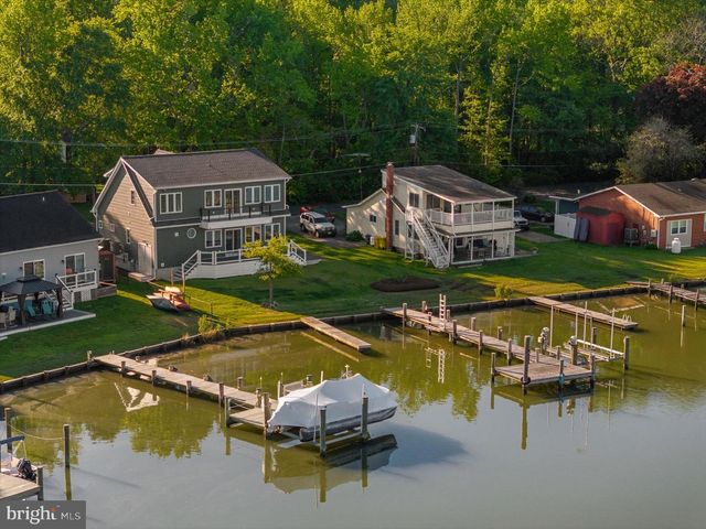 4936 LERCH DR, Shady Side, MD 20764