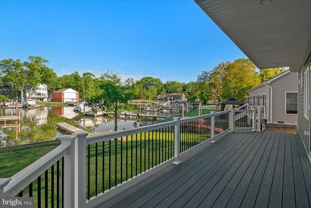 4936 LERCH DR, Shady Side, MD 20764