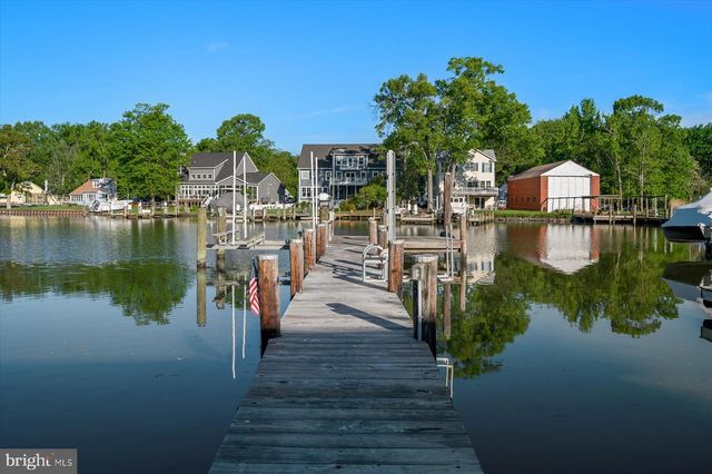 4936 LERCH DR, Shady Side, MD 20764