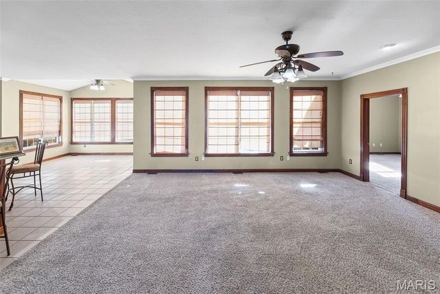 404 Bluebird Lane, Jerseyville, IL 62052