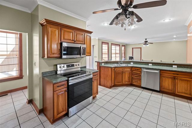 404 Bluebird Lane, Jerseyville, IL 62052