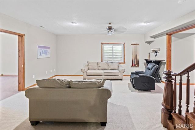 404 Bluebird Lane, Jerseyville, IL 62052