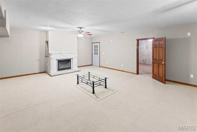 404 Bluebird Lane, Jerseyville, IL 62052