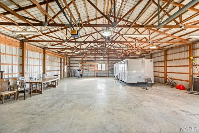 404 Bluebird Lane, Jerseyville, IL 62052