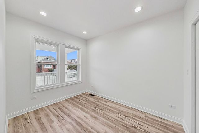 5619 S California Avenue, Chicago, IL 60629