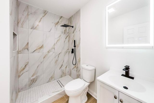 5619 S California Avenue, Chicago, IL 60629