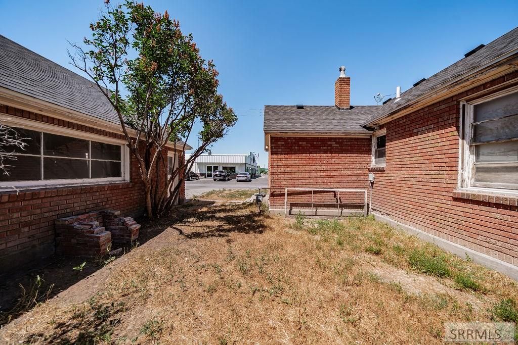 Image 28 of property listing at 1078 W Bridge Street, Blackfoot, ID 83221