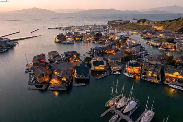 1293 1293 Sanderling Is, Richmond, CA 94801