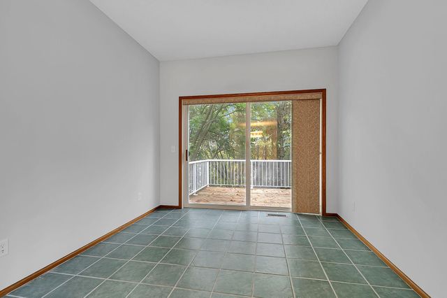 397 Campfire Curve, Chaska, MN 55318