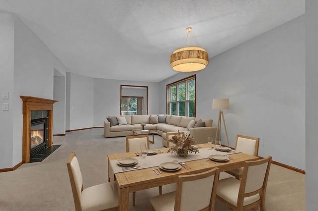 397 Campfire Curve, Chaska, MN 55318