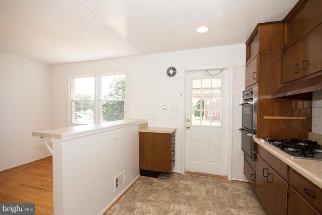 6936 BLANCHE RD, Baltimore, MD 21215