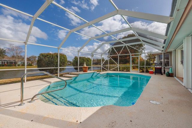 2303 SW Danforth Circle, Palm City, FL 34990