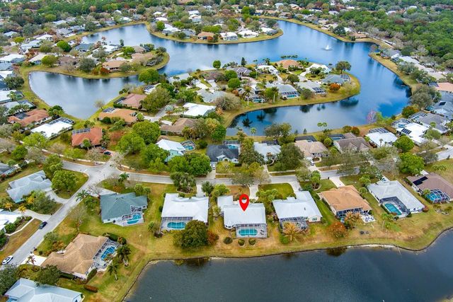 2303 SW Danforth Circle, Palm City, FL 34990