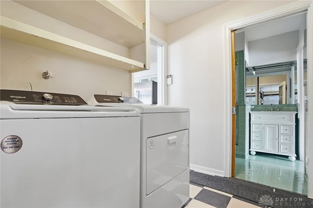 4033 Stonehaven Road, Kettering, OH 45429