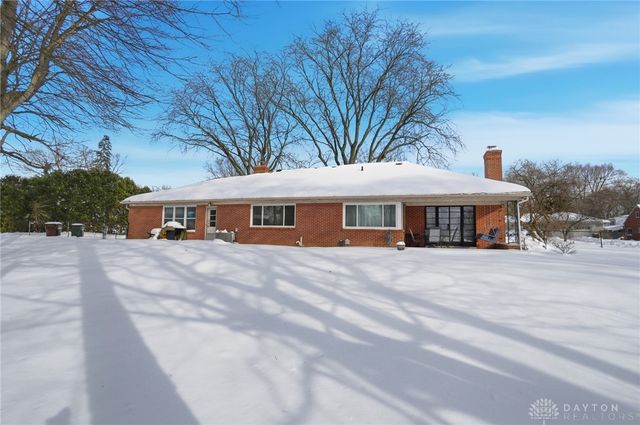 4033 Stonehaven Road, Kettering, OH 45429