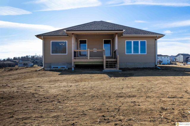 14926 Hibbs Street, Bennington, NE 68007