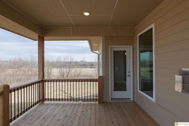 14926 Hibbs Street, Bennington, NE 68007