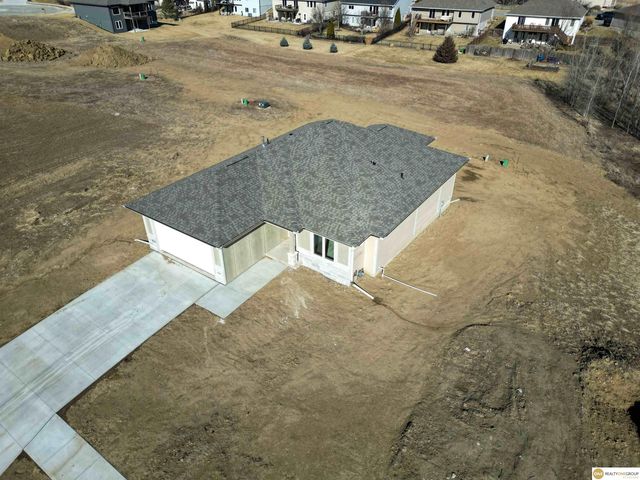 14926 Hibbs Street, Bennington, NE 68007