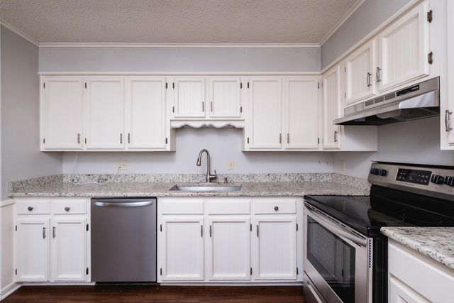 1511 Pickering Drive, Little Rock, AR 72211