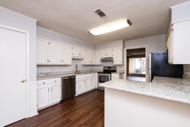 1511 Pickering Drive, Little Rock, AR 72211