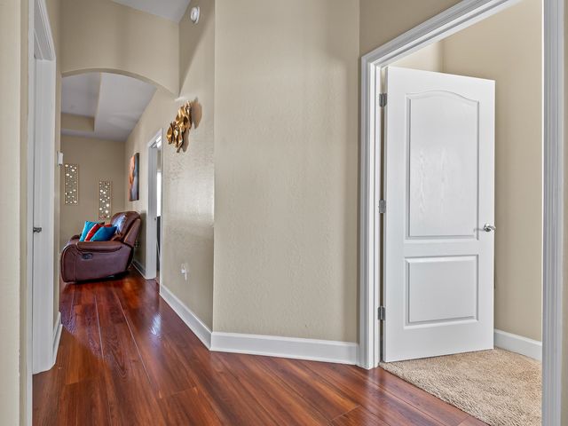 420 N Charles Willis Drive, Midway, FL 32343