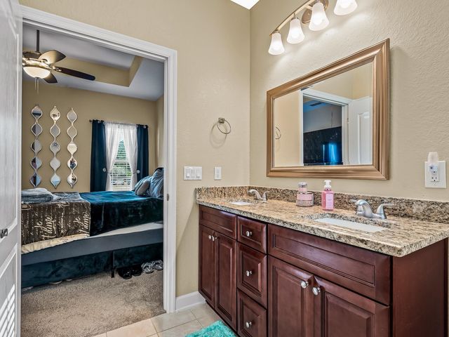 420 N Charles Willis Drive, Midway, FL 32343