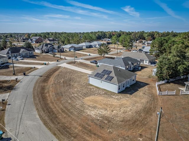 420 N Charles Willis Drive, Midway, FL 32343