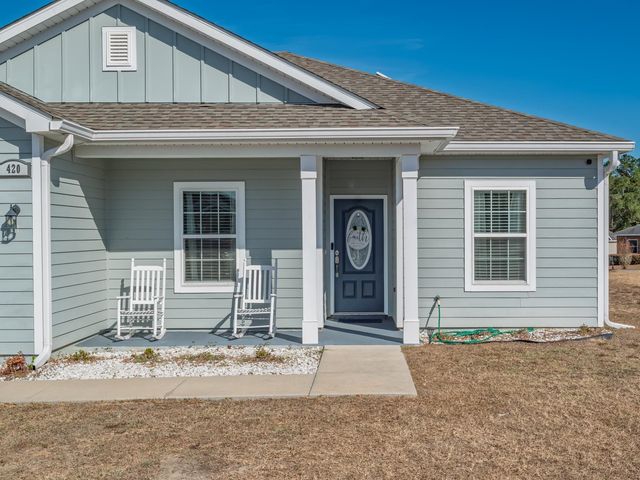 420 N Charles Willis Drive, Midway, FL 32343