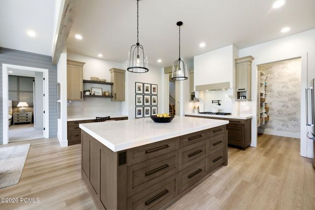 221 E Rockwell Way, Midway, UT 84049