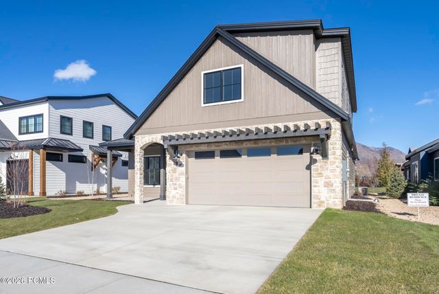 221 E Rockwell Way, Midway, UT 84049