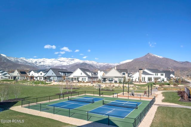 221 E Rockwell Way, Midway, UT 84049