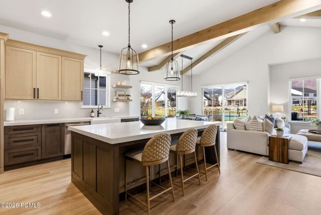 221 E Rockwell Way, Midway, UT 84049