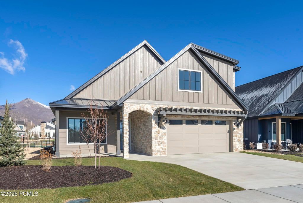 221 E Rockwell Way, Midway, UT 84049