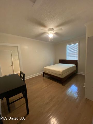 1505 Roosevelt Street, 1, Pascagoula, MS 39567