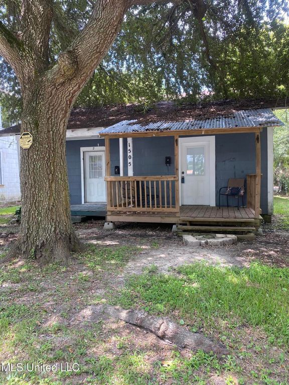 1505 Roosevelt Street, 1, Pascagoula, MS 39567