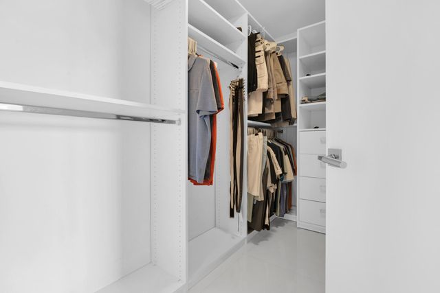 550 S Ocean Boulevard 305, Boca Raton, FL 33432