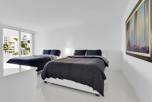 550 S Ocean Boulevard 305, Boca Raton, FL 33432