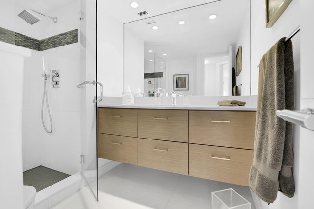 550 S Ocean Boulevard 305, Boca Raton, FL 33432