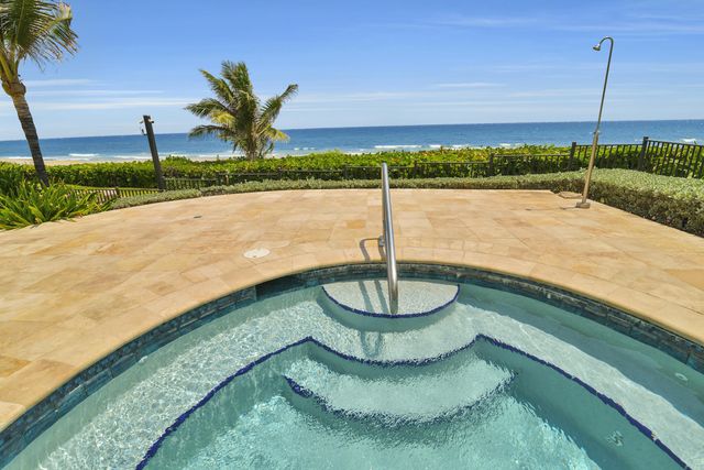 550 S Ocean Boulevard 305, Boca Raton, FL 33432